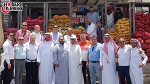 Antalya yaş meyve sebze sektöründe alternatif pazarlara açılıyor. Antalya Valisi