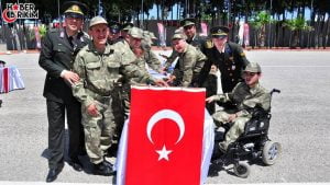 Manavgat Belediyesi’ne bağlı çeşitli birimlerde görev yapan dört engelli personel