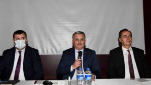 Vali Ersin Yazıcı, Gazipaşa Muhtarlarıyla Buluşma Toplantısı’na katıldı.  Bölgenin sorunları