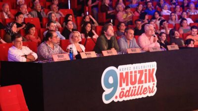 Kepez 9. Ulusal Müzik Ödülleri yarışması muhteşem finalle sahiplerini buldu.