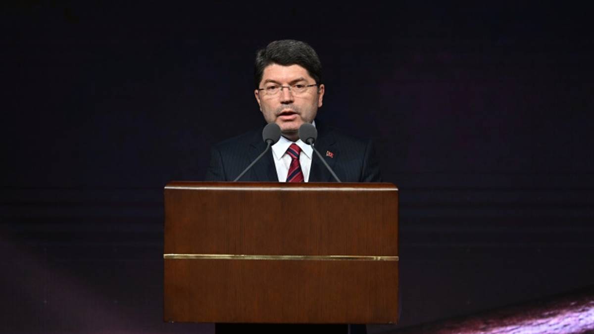BAKAN TUNÇ: TEK BİR KADININ, TEK BİR ANNENİN DAHİ ŞİDDETE,